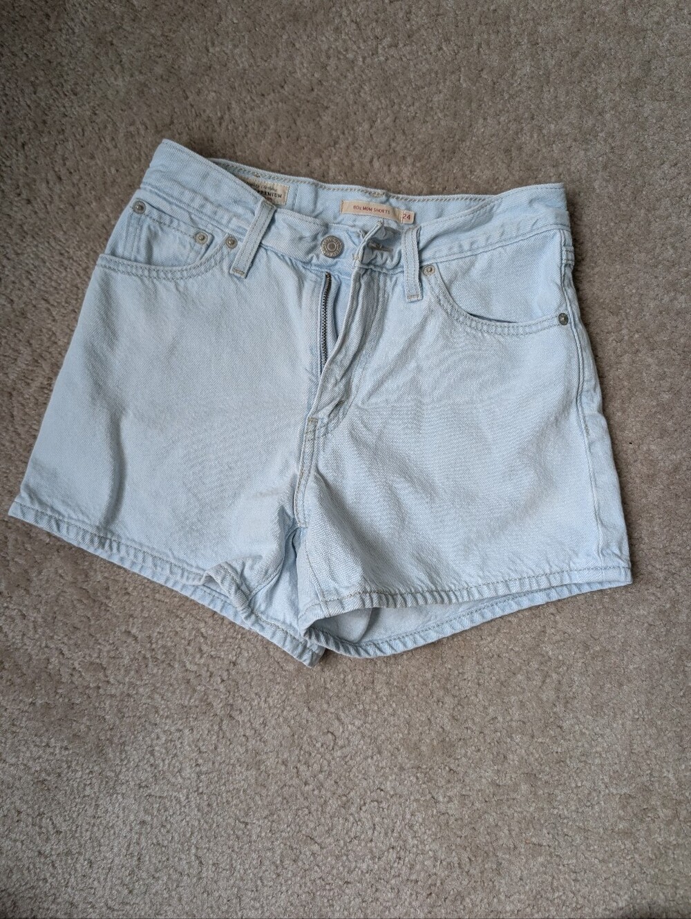 Levi's 80s Mom Short